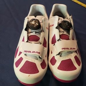 Women's Pearl Izumi Race Road IV Shoe 37 Purple Wi